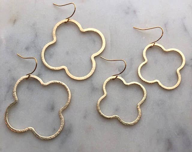 Quatrefoil Hoop Earrings - Gold