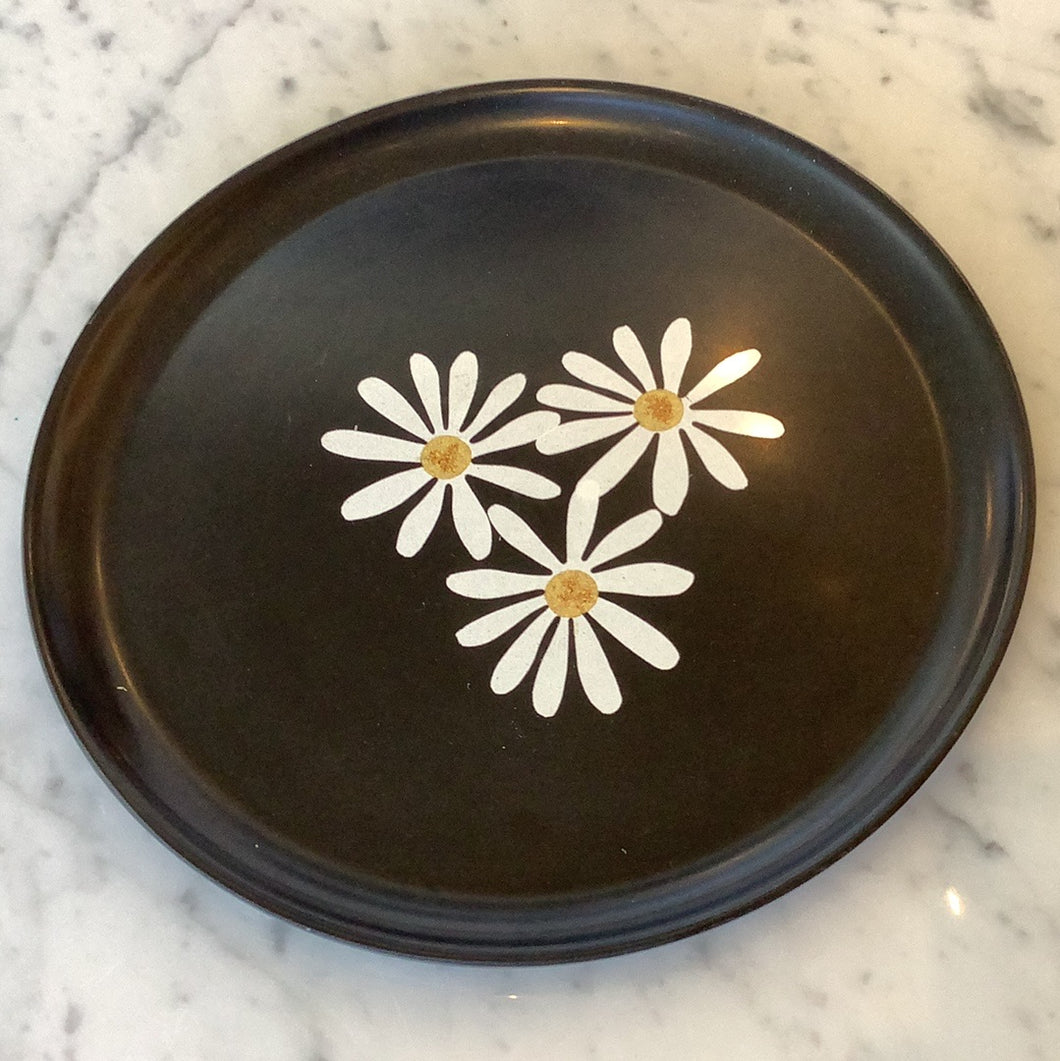 Couroc 10.5” round tray with 3 Daisies
